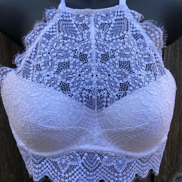Victoria’s Secret pink lace bralette - Picture 2 of 5